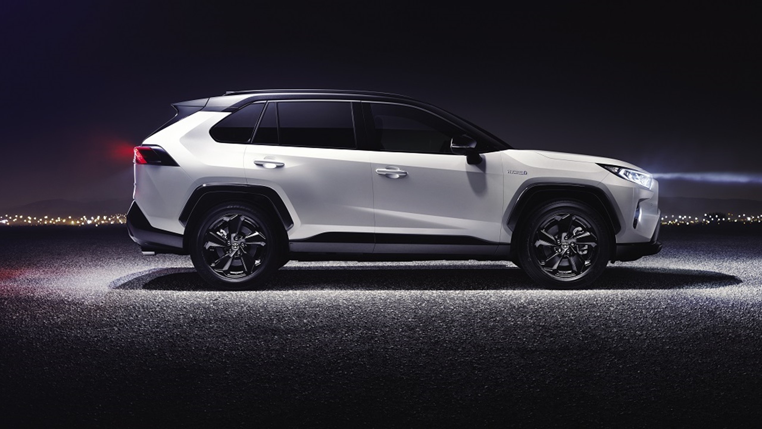2019 Toyotarav4 03 1140X600