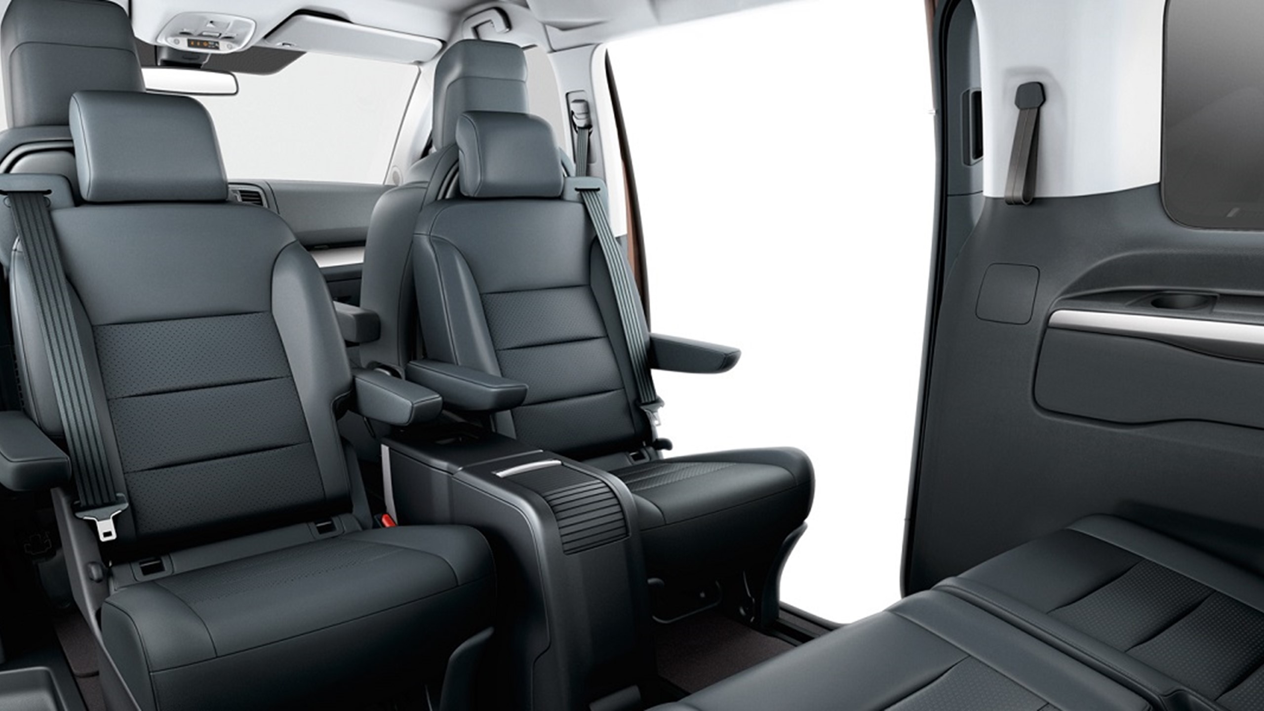 Toyota Proace Verso 2016 Interior Tme 020 A Full Tcm 11 697816 1140X600